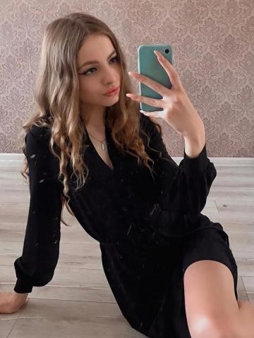 Юна